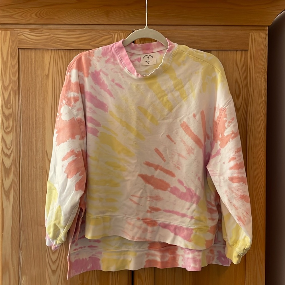 Electric & Rose Pastel Tie Dye Sweatshirt